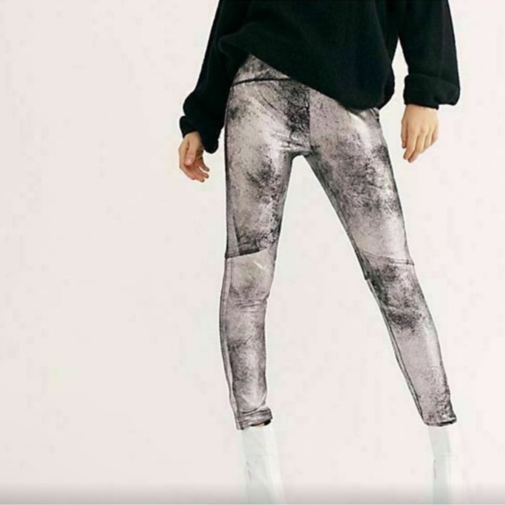 Free People | Vegan Soft Suede Cracked Metallic Silver Leggings Pants | XS